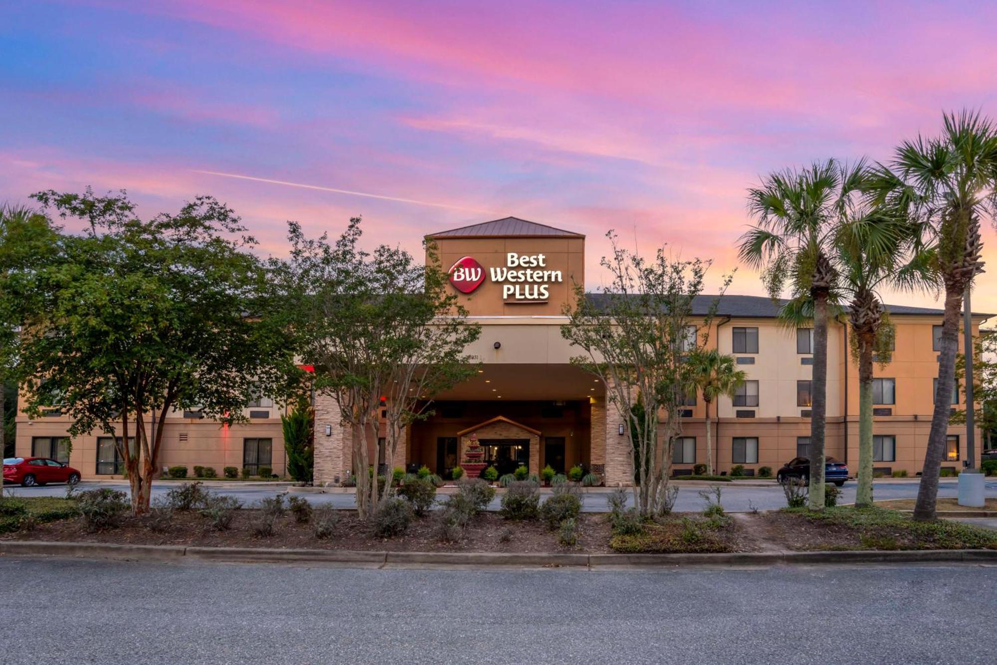 ספניש פורט Best Western Plus Daphne מראה חיצוני תמונה